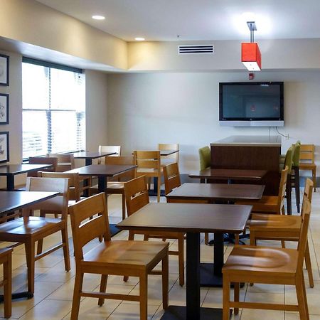 Country Inn & Suites By Radisson, Washington, Dc East - Capitol Heights, Md Eksteriør bilde
