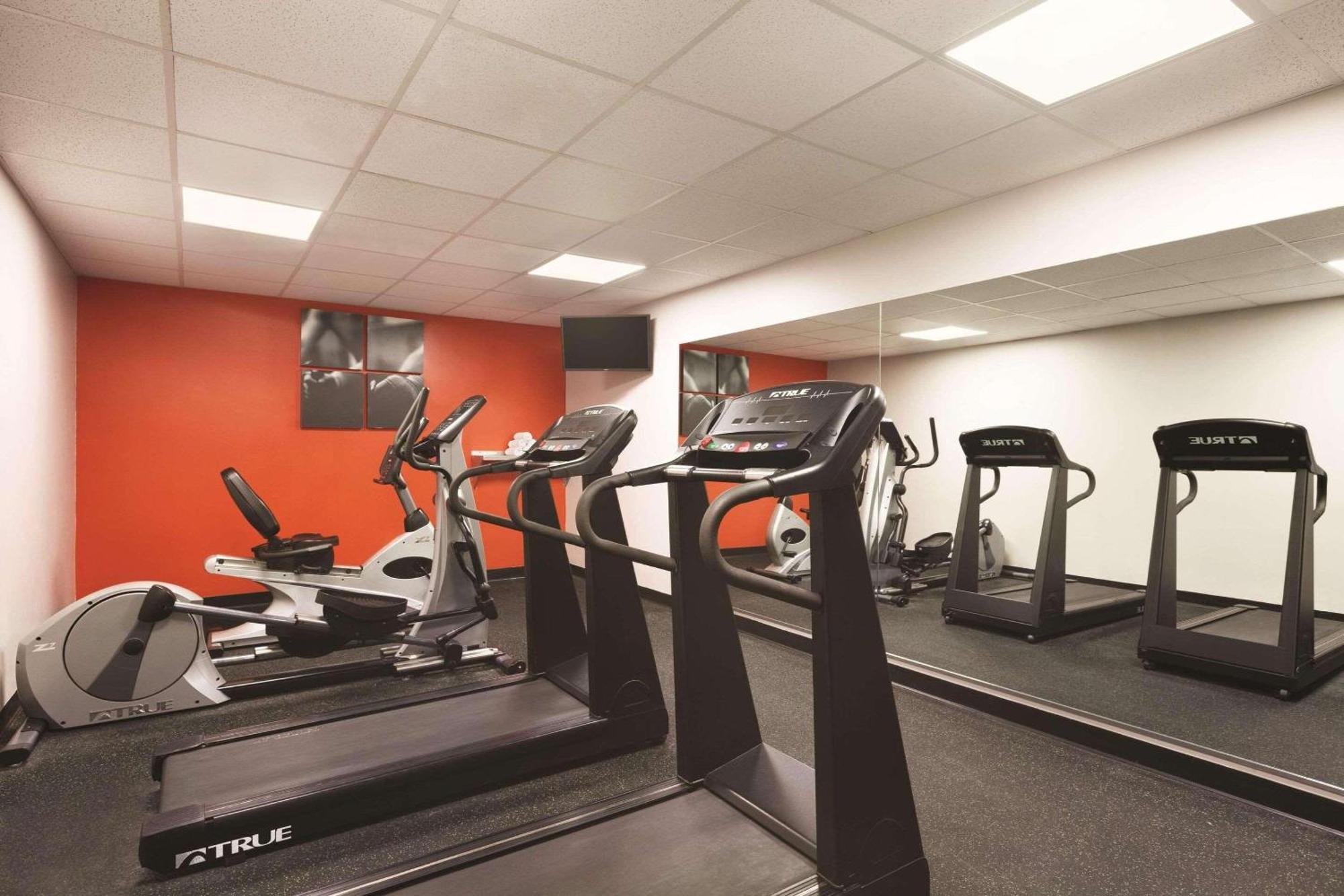 Country Inn & Suites By Radisson, Washington, Dc East - Capitol Heights, Md Eksteriør bilde